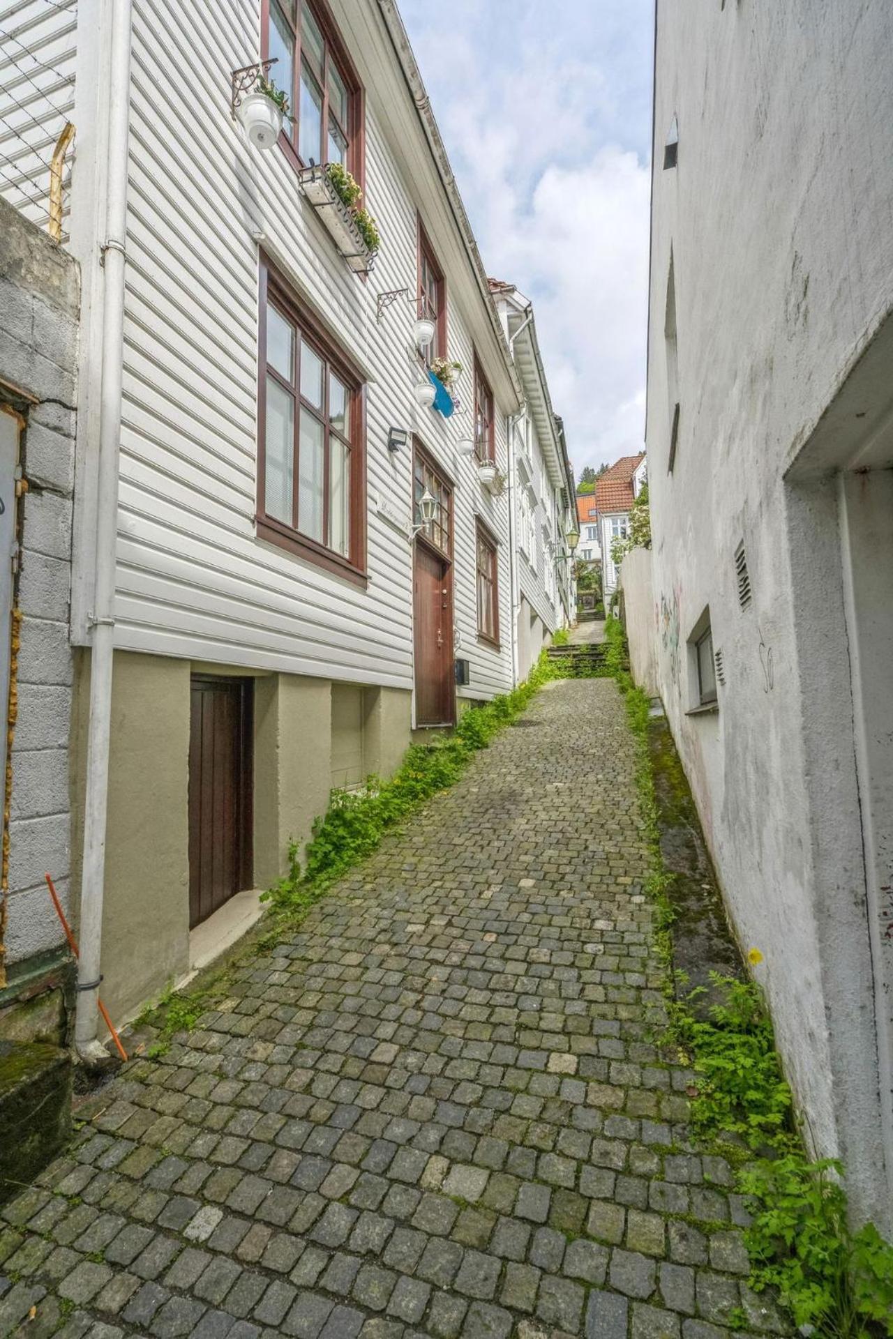 Bryggen // Floyen Living Apartment Берген Екстериор снимка